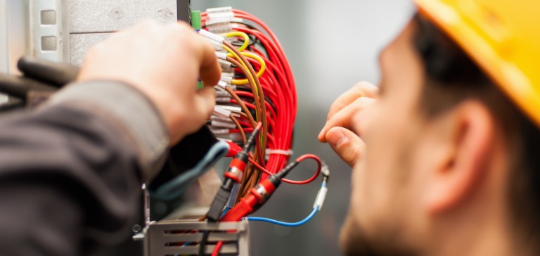 Elektroniker Fur Betriebstechnik Gehalt Einstiegsgehalt